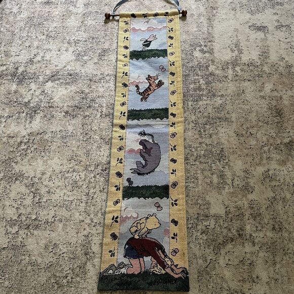 Winnie The Pooh Wall Tapestry Vintage 33" x 7.5" Crown Crafts Disney Leap Frog - Picture 1 of 16